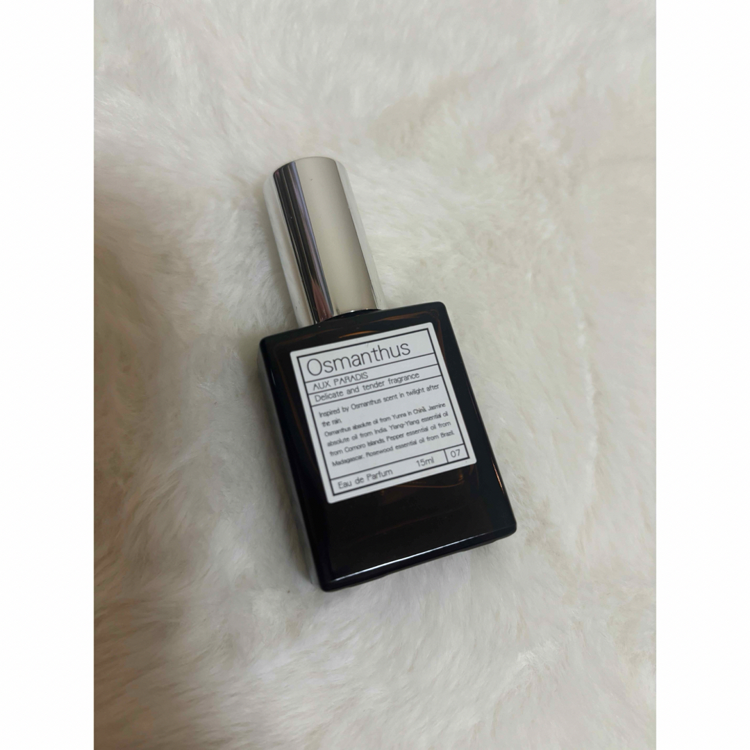 AUX PARADIS(オゥパラディ)のオゥパラディ オスマンサス キンモクセイ オードパルファム 15ml コスメ/美容の香水(ユニセックス)の商品写真