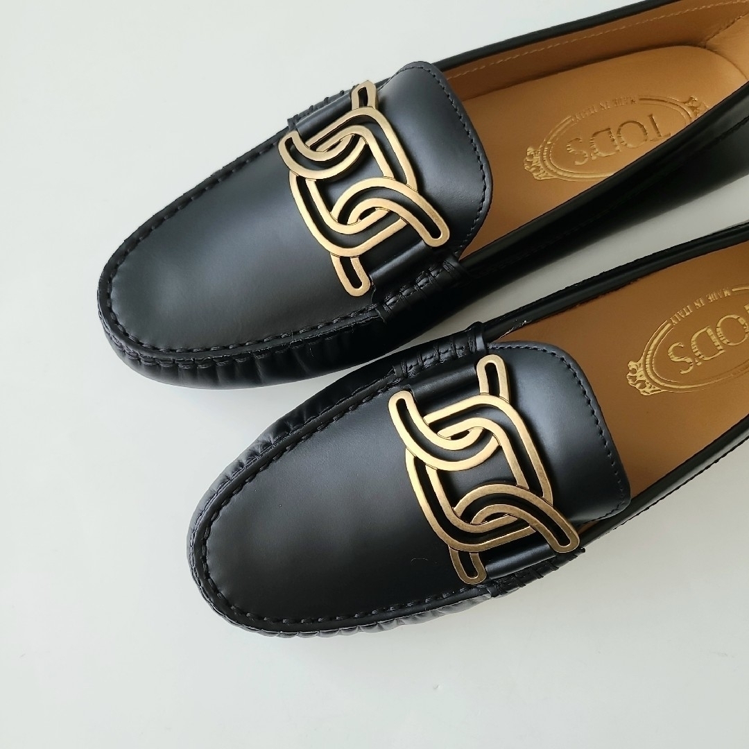 TOD'S(トッズ)のTOD'S トッズ　GOMMINI ゴンミーニ　ドライビングシューズ　38 レディースの靴/シューズ(ローファー/革靴)の商品写真