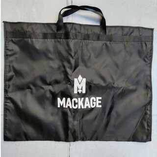 Mackage - 【新品非売品】MACKAGE(マッカージュ)　オリジナル　ガーメントケース