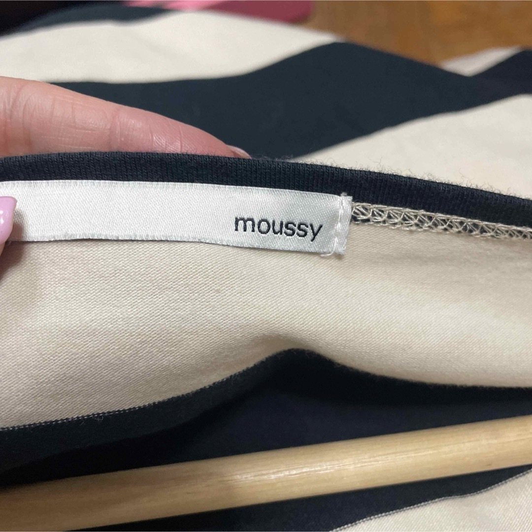 moussy(マウジー)のmoussy トップス　Tシャツ レディースのトップス(Tシャツ(半袖/袖なし))の商品写真