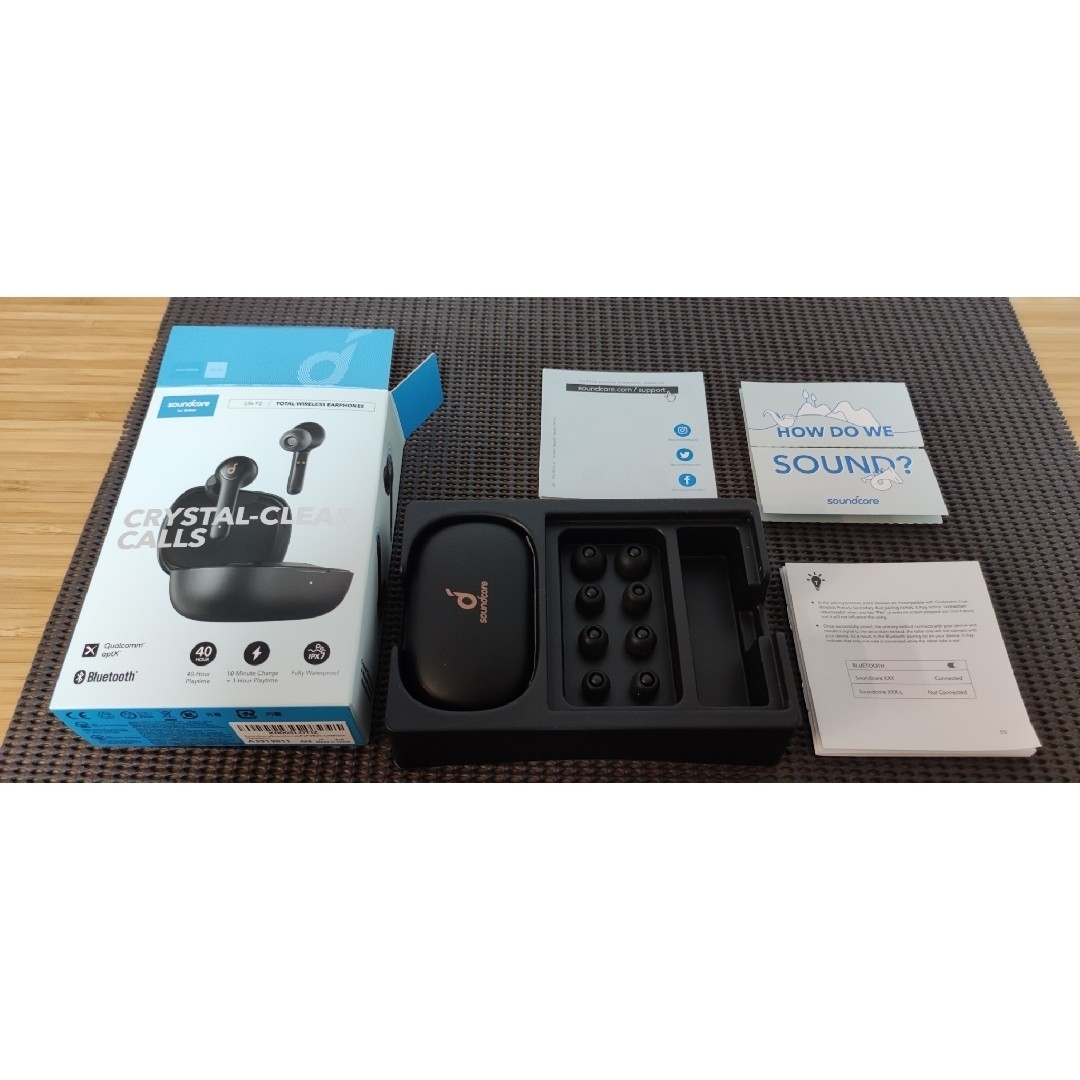 Anker(アンカー)の美品ワイヤレスイヤホン Anker soundcore life p2 ブラック スマホ/家電/カメラのオーディオ機器(ヘッドフォン/イヤフォン)の商品写真