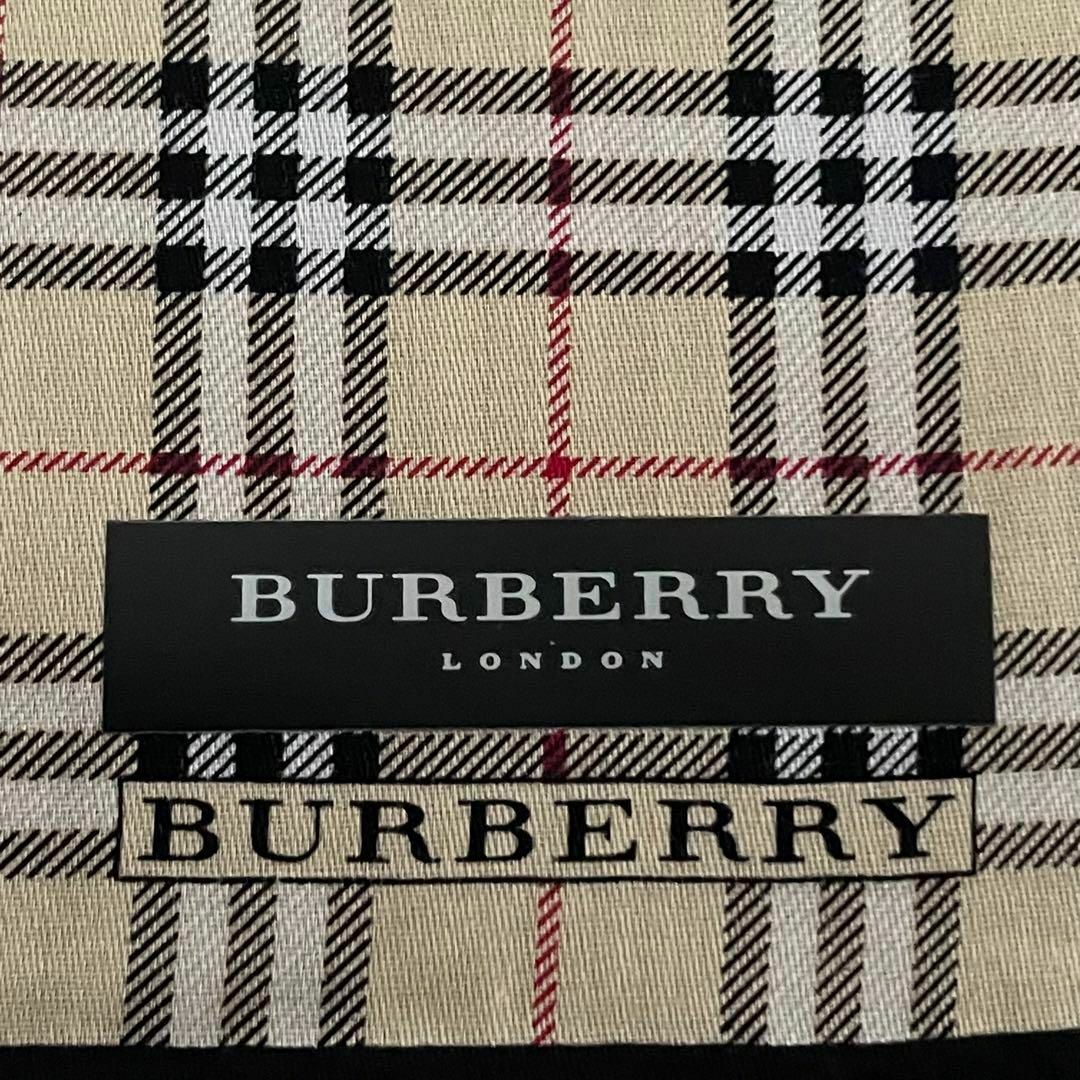 BURBERRY(バーバリー)の即発送 極美品 BURBERRYS BURBERRYLONDON ハンカチ 2枚 レディースのファッション小物(ハンカチ)の商品写真