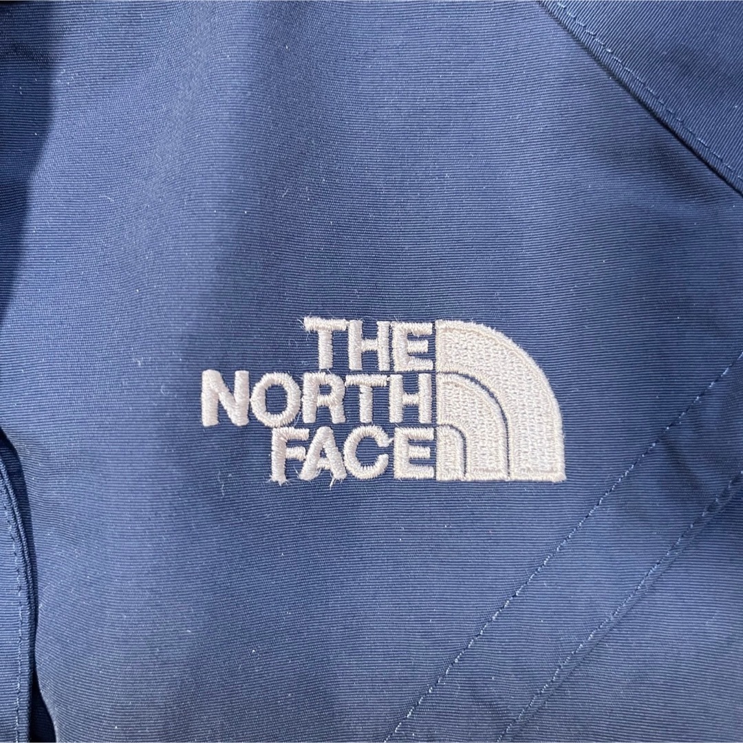 THE NORTH FACE(ザノースフェイス)の【ノースフェイス】マウンテンパーカー　ネイビー紺色　刺繍　ワンポイント　１R レディースのジャケット/アウター(その他)の商品写真