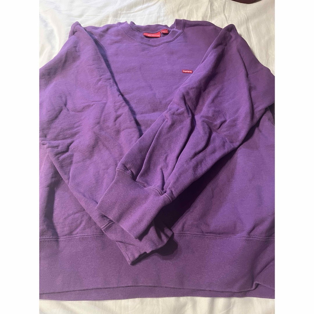 Supreme(シュプリーム)のSupreme small box Crewneck M パープル メンズのトップス(スウェット)の商品写真