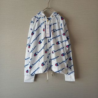 チャンピオン(Champion)の新品 Champion 白 フルジップパーカー UVカット レディース Mサイズ(パーカー)