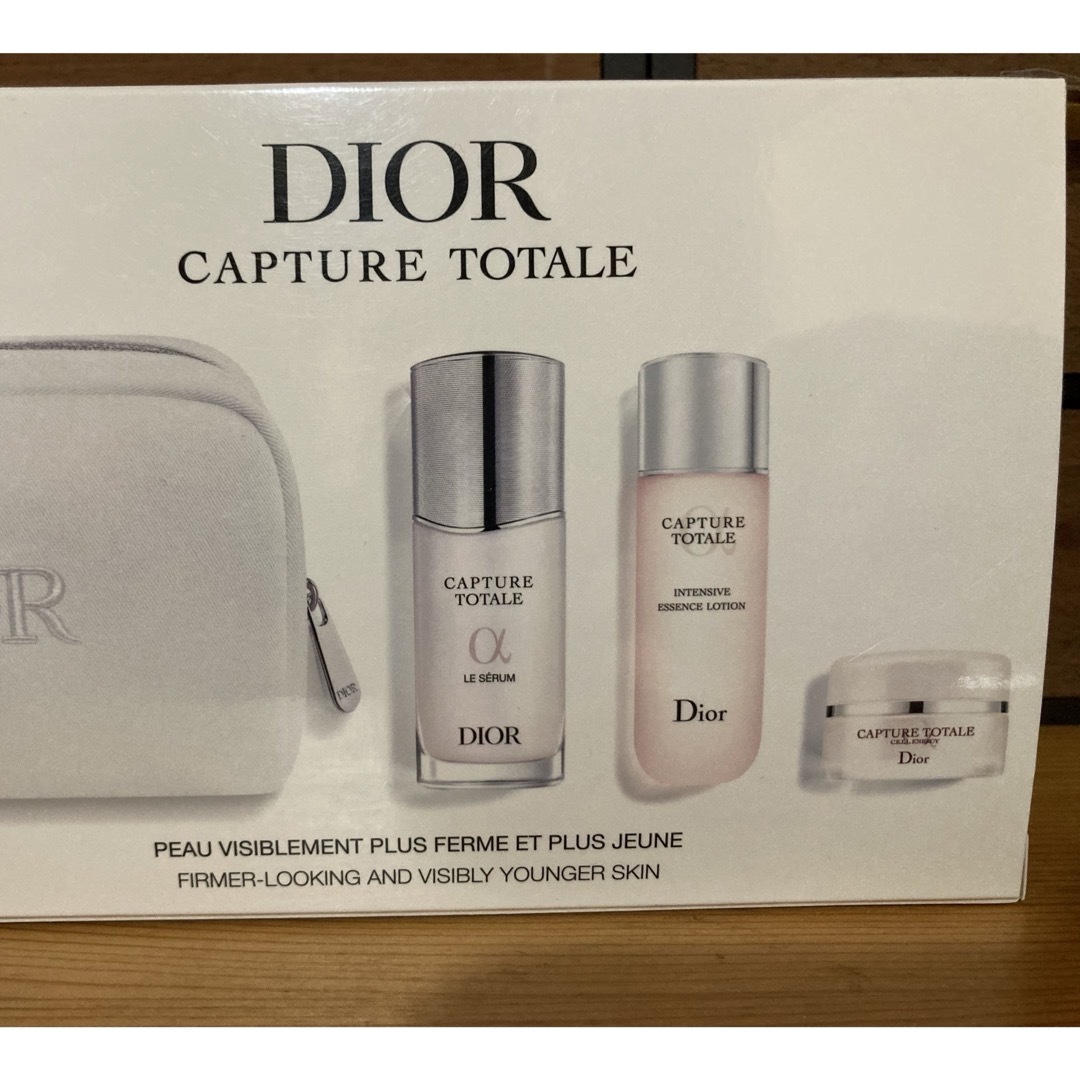 Dior(ディオール)の専用　【Dior】ディオール　クリーム　ミニサイズ　15ml コスメ/美容のキット/セット(コフレ/メイクアップセット)の商品写真