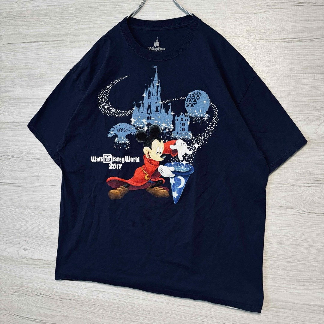 Disney(ディズニー)の【入手困難】ディズニー　ファンタジアミッキー　Tシャツ　2XLサイズ　一点物 メンズのトップス(Tシャツ/カットソー(半袖/袖なし))の商品写真