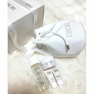 Christian Dior - 【新品未使用】Diorスノー♡スキンケア5SET♡最新offar♡紙袋付