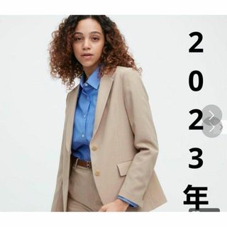 ユニクロ(UNIQLO)の新品大きいサイズ レディースXXL ユニクロ  感動ジャケット　ベージュ2023(テーラードジャケット)