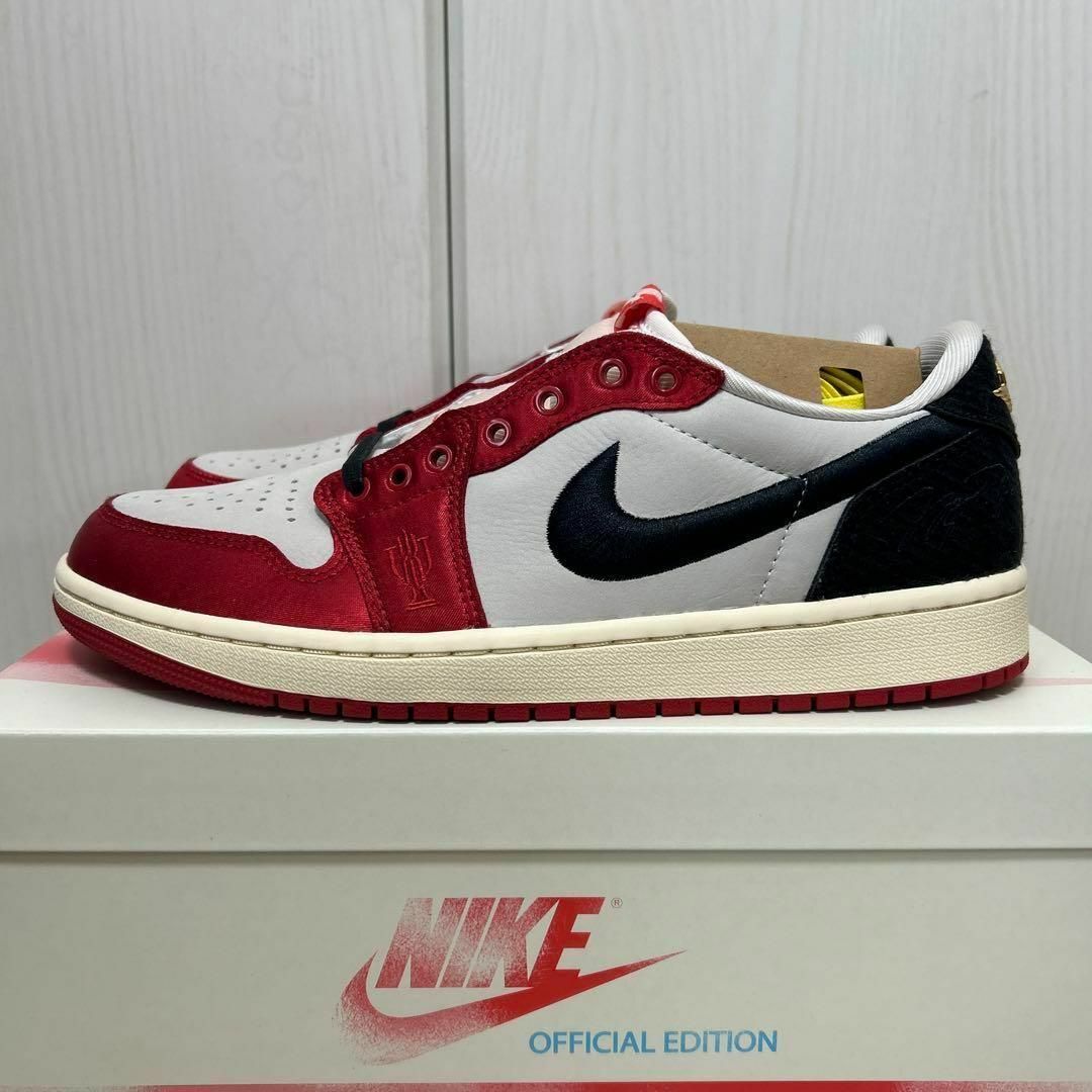 Jordan Brand（NIKE）(ジョーダン)のTROPHY ROOM × AIR JORDAN 1 LOW OG AWAY メンズの靴/シューズ(スニーカー)の商品写真