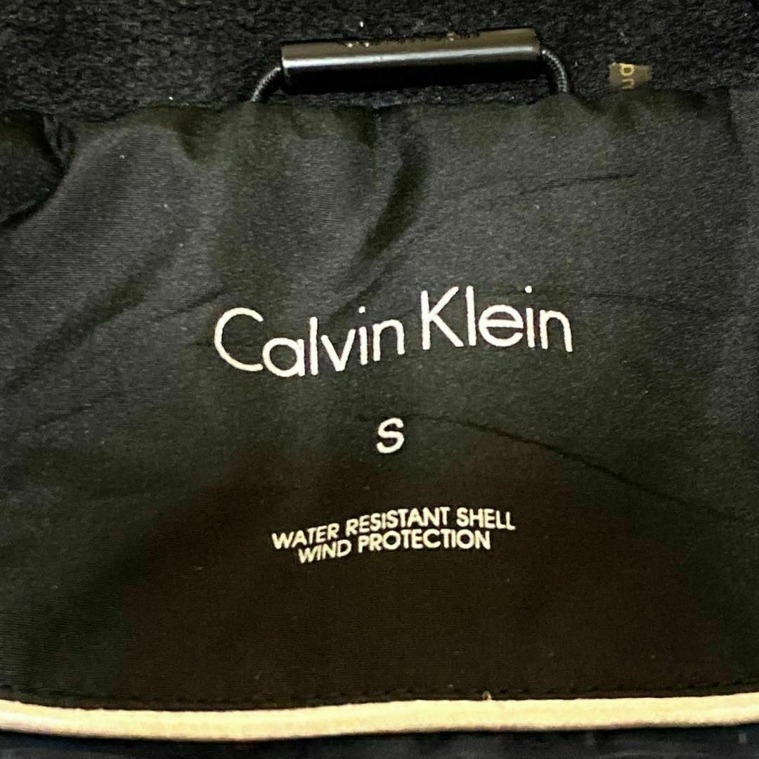 Calvin Klein(カルバンクライン)のカルバンクライン 中綿ジャケット フーディ 撥水 ロゴタグ US古着 h72 メンズのジャケット/アウター(その他)の商品写真