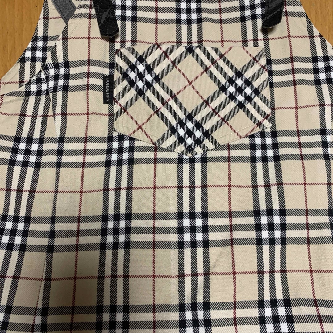 BURBERRY(バーバリー)の130サイズ⭐︎バーバリー キッズ/ベビー/マタニティのキッズ服女の子用(90cm~)(スカート)の商品写真