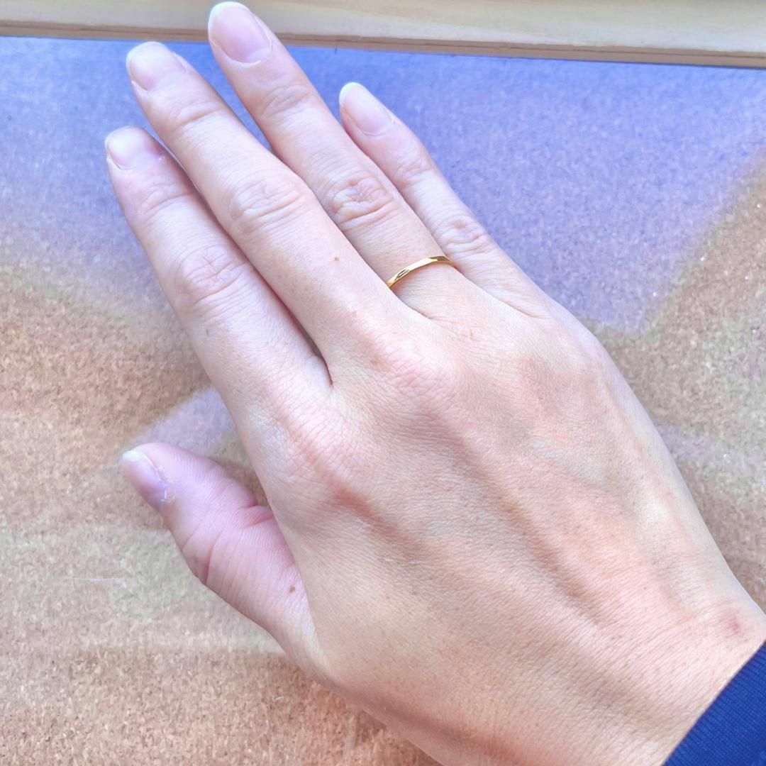 アレルギー対応！チタン製キラキラダイヤカット華奢リング　ゴールド レディースのアクセサリー(リング(指輪))の商品写真
