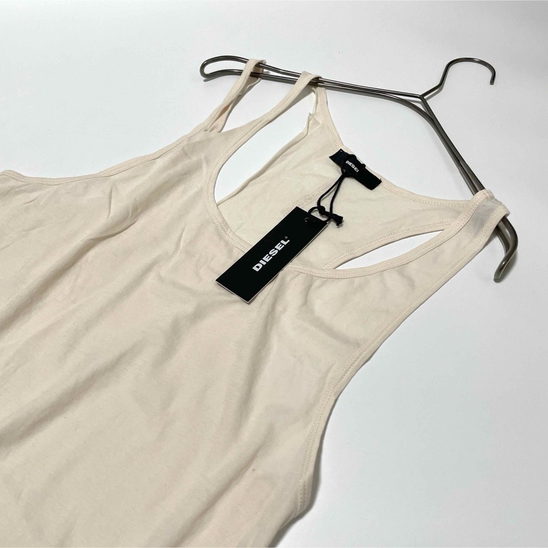 DIESEL(ディーゼル)の【新品】S ディーゼル トップス タンクトップ デストロイ加工 ライトピンク メンズのトップス(Tシャツ/カットソー(半袖/袖なし))の商品写真