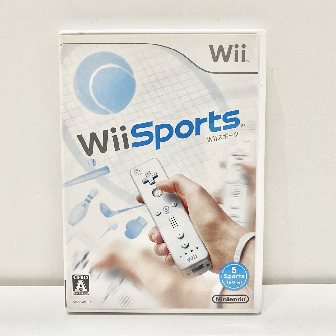 Wii(ウィー)のwii sports エンタメ/ホビーのゲームソフト/ゲーム機本体(家庭用ゲームソフト)の商品写真