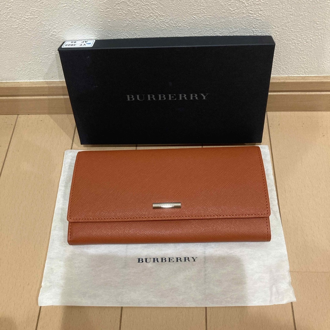 BURBERRY(バーバリー)のバーバリー　長財布　新品 レディースのファッション小物(財布)の商品写真