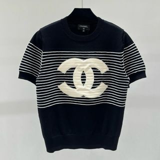 シャネル(CHANEL)の本日限定ストライプ・ダブルC・レザー・ロゴ・ニット・ショート・スリーブ(ニット/セーター)