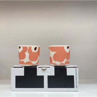 マリメッコ(marimekko)の•新品未使用•マリメッコ　ラテマグ2個セット　ピンクオフ(グラス/カップ)