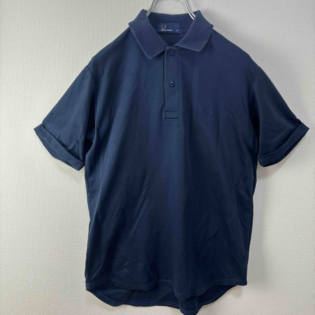 FRED PERRY(フレッドペリー)の人気　フレッドペリー　ポロシャツ　ネイビー　XS 古着 メンズのトップス(ポロシャツ)の商品写真