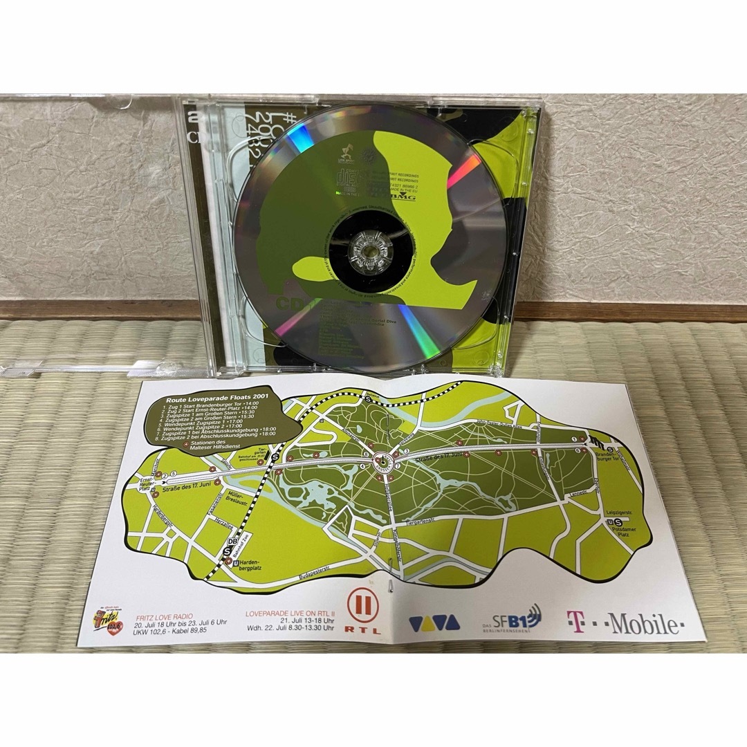 THE LOVEPARADE COMPILATION 2001 エンタメ/ホビーのCD(その他)の商品写真