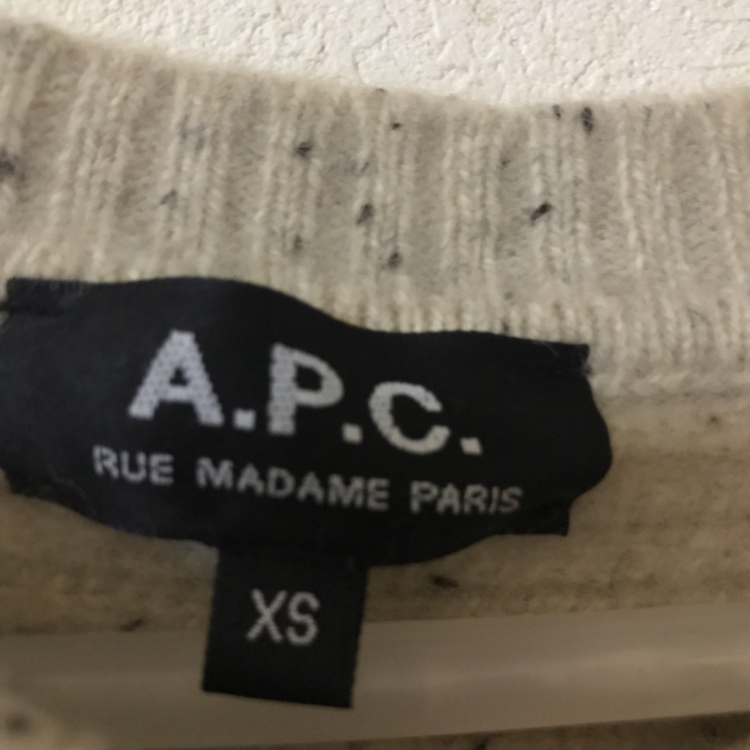 A.P.C(アーペーセー)のAPC ウール100% ニット レディース　アーペーセー レディースのトップス(ニット/セーター)の商品写真