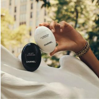 シャネル(CHANEL)のCHANEL ハンドクリーム （ラ クレーム マン）(ハンドクリーム)