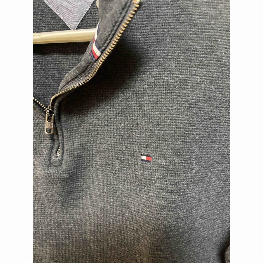 TOMMY HILFIGER(トミーヒルフィガー)のTOMMY HILFIGER     トミーフィルフィガー　ジップアップ　グレー メンズのトップス(スウェット)の商品写真