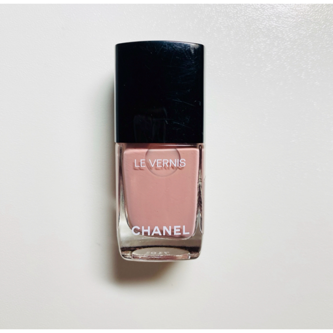 CHANEL(シャネル)のCHANEL シャネル ヴェルニ 735 daydream ネイル コスメ/美容のネイル(マニキュア)の商品写真