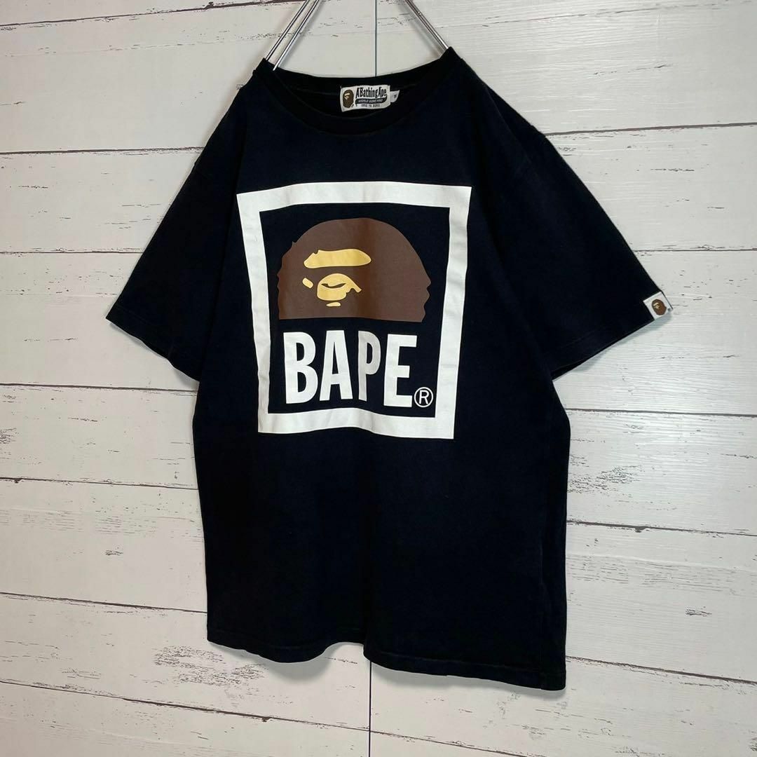 A BATHING APE(アベイシングエイプ)の【人気モデル】アベイシングエイプ☆センターロゴ Tシャツ 猿 入手困難 即完売 メンズのトップス(Tシャツ/カットソー(半袖/袖なし))の商品写真