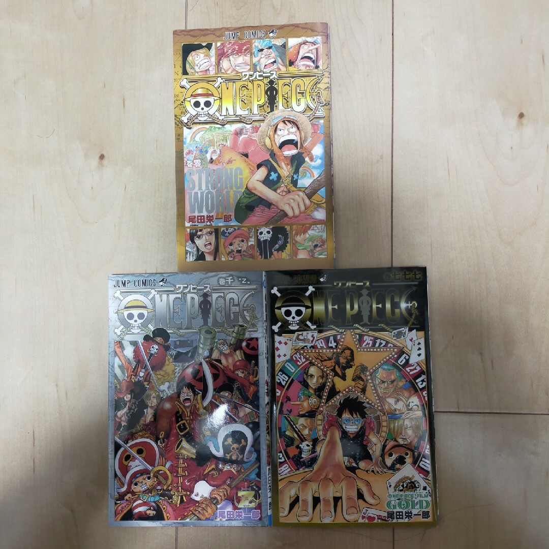 ONE PIECE(ワンピース)のワンピース　映画特典　零　千　七七七 3冊セット　非売品　匿名配送 エンタメ/ホビーの漫画(少年漫画)の商品写真