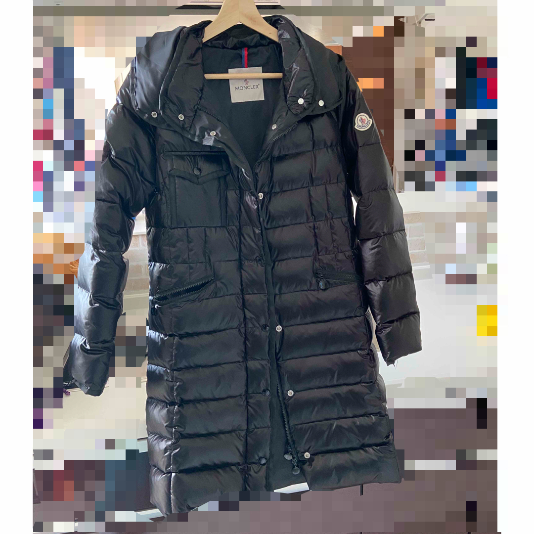 MONCLER(モンクレール)のモンクレール　ロング　ダウン　ブラック　0 レディースのジャケット/アウター(ダウンコート)の商品写真