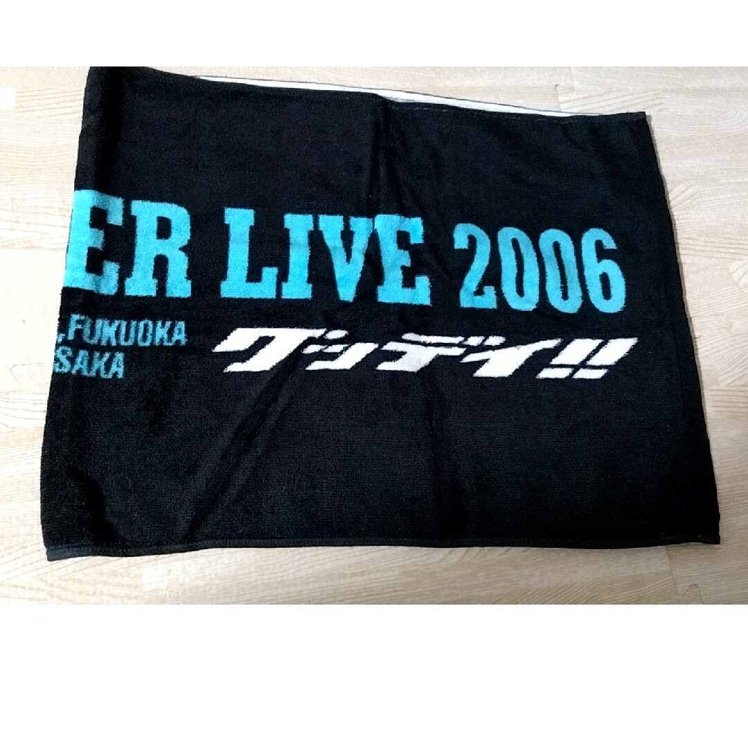 V6(ブイシックス)のV6　SUMMER LIVE 2006 グッデイ!!　タオル エンタメ/ホビーのタレントグッズ(アイドルグッズ)の商品写真