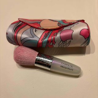 ゲラン(GUERLAIN)のGUERLAIN ゲラン EMILIOPUCCI 限定フェイスブラシ(チーク/フェイスブラシ)