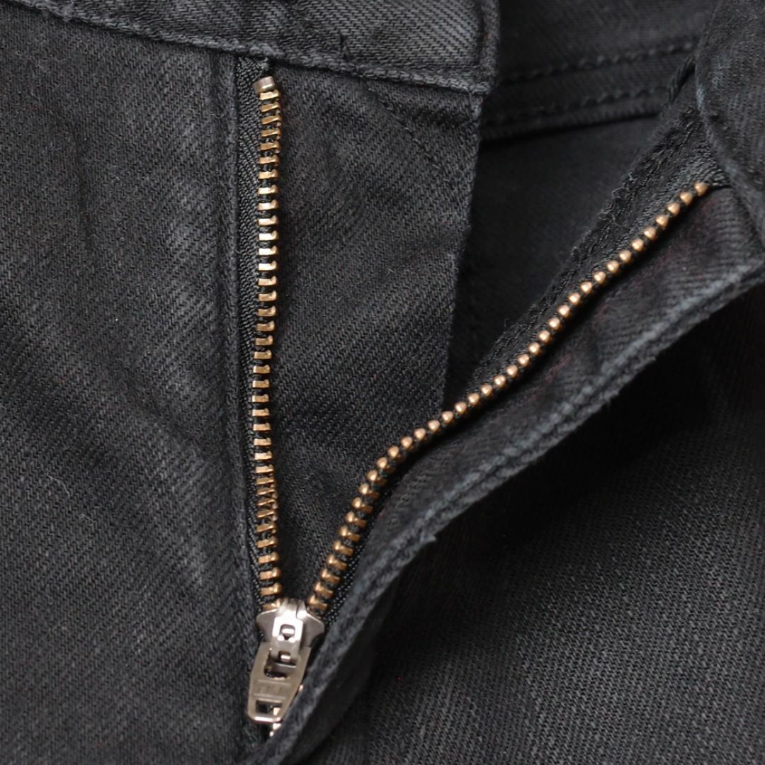 ZOZO(ゾゾ)のZOZO ストレッチ スリムテーパード ブラックデニム 77cm メンズのパンツ(デニム/ジーンズ)の商品写真