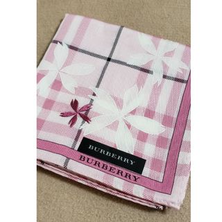 バーバリー(BURBERRY)の新品 ❀ バーバリー ❀ ハンカチ ❀ ピンク ❀ 花 ❀ 希少(ハンカチ)