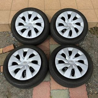 トヨタ(トヨタ)のアクア/ポルテ トヨタ純正スチール 15インチ 185/55R15タイヤ付き４本(タイヤ・ホイールセット)