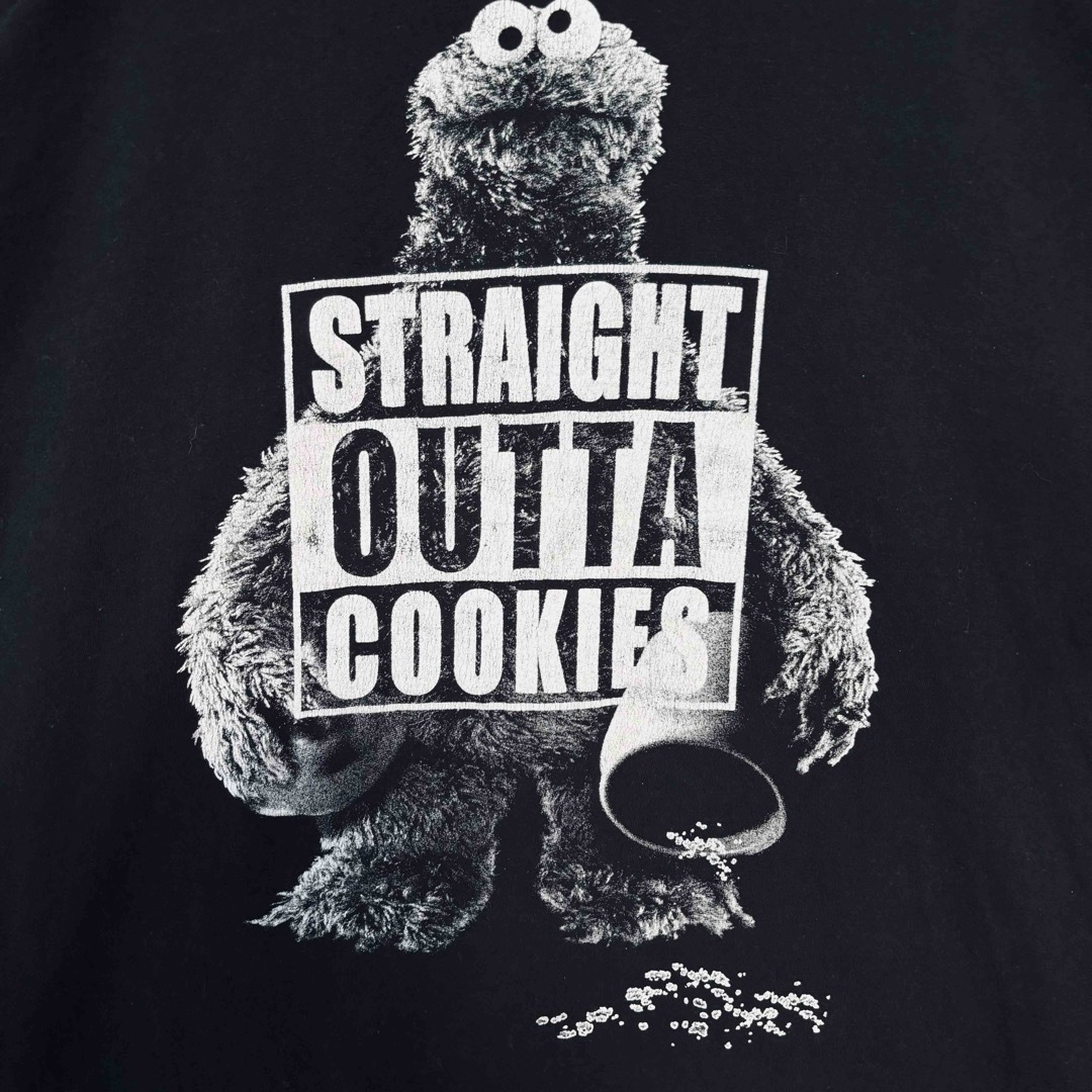 SESAME STREET(セサミストリート)の【入手困難】セサミストリート　Tシャツ　2XLサイズ　クッキーモンスター メンズのトップス(Tシャツ/カットソー(半袖/袖なし))の商品写真