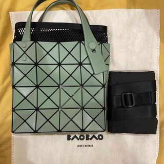 バオバオイッセイミヤケ(BaoBaoIsseyMiyake)のミヤケイッセイ　バオバオ　boxy ボクシー　ミニバッグ(ハンドバッグ)