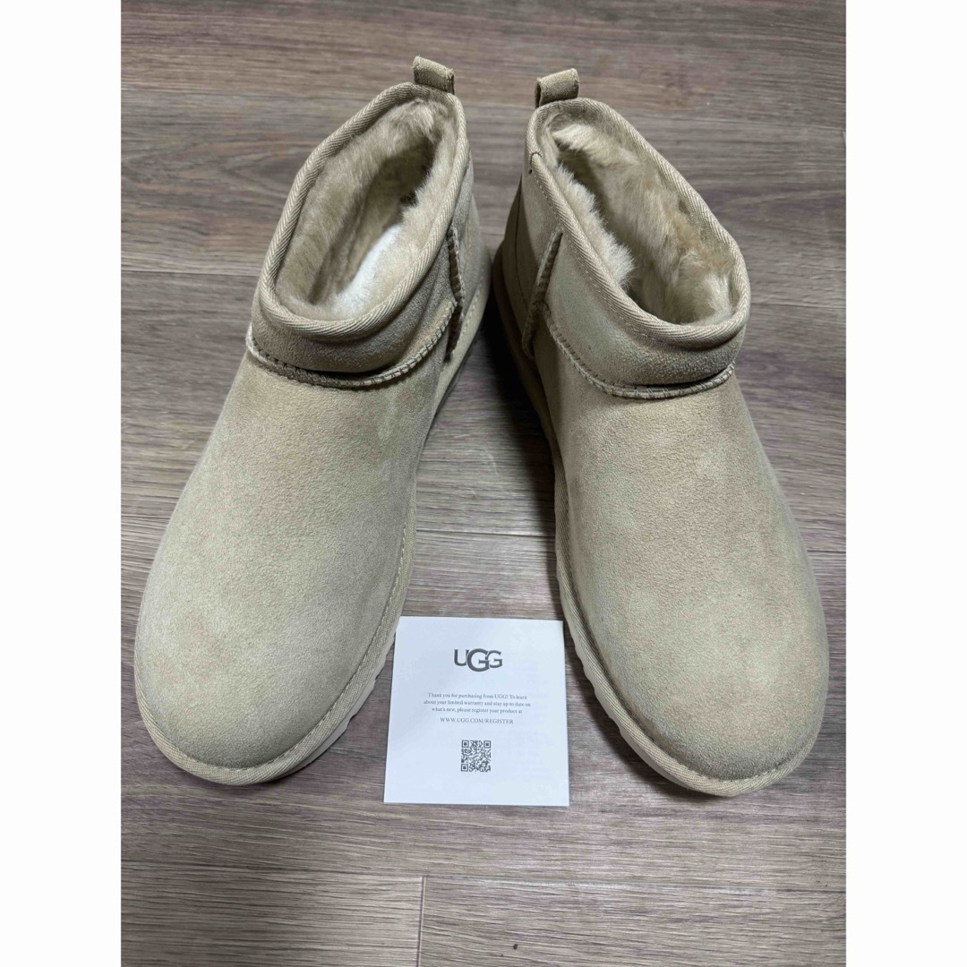 UGG(アグ)の新品正規品UGGムートンブーツメンズクラシックウルトラミニマスターシード28cm メンズの靴/シューズ(ブーツ)の商品写真