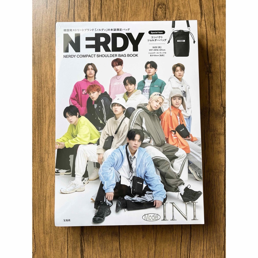 NERDY ノルディ コンパクトショルダーバッグ 付録 メンズのバッグ(ショルダーバッグ)の商品写真