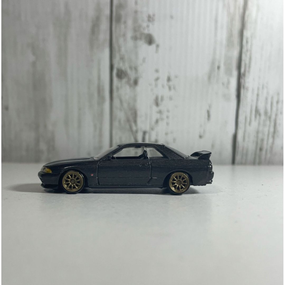 ミニカー R32 スカイラインGTR 1/72  エンタメ/ホビーのおもちゃ/ぬいぐるみ(ミニカー)の商品写真