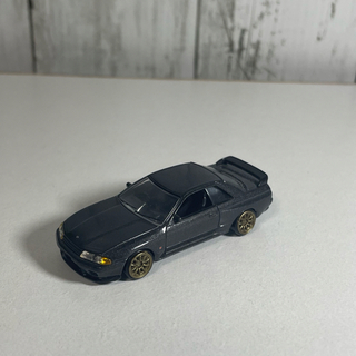 ミニカー R32 スカイラインGTR 1/72 (ミニカー)