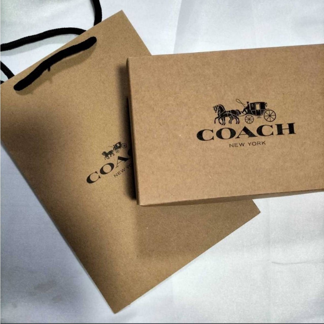 COACH(コーチ)の海外限定コーチホースキャリッジ　スモールウォレット レディースのファッション小物(財布)の商品写真