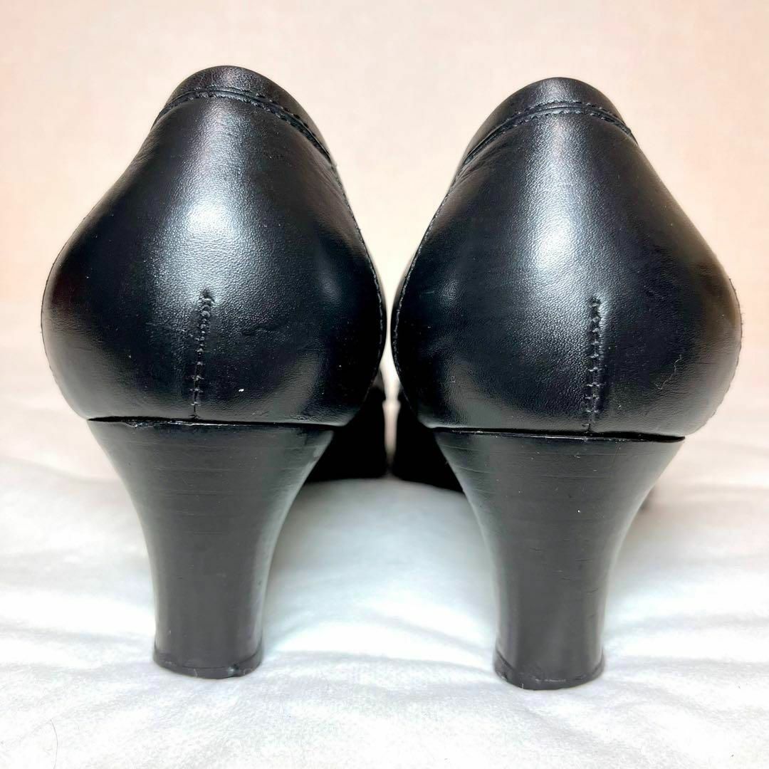 Salvatore Ferragamo(サルヴァトーレフェラガモ)のサルヴァトーレフェラガモ　Wガンチーニ　パンプス　革　黒　23cm レディースの靴/シューズ(ローファー/革靴)の商品写真