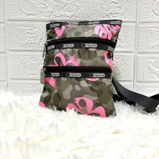 レスポートサック(LeSportsac)の美品★レスポートサック　ショルダーバッグ　ポシェット　迷彩　カモフラ(ショルダーバッグ)