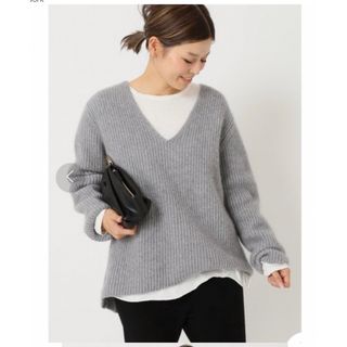 ドゥーズィエムクラス(DEUXIEME CLASSE)の美品　Deuxieme Classe COZY Vネックニット(ニット/セーター)