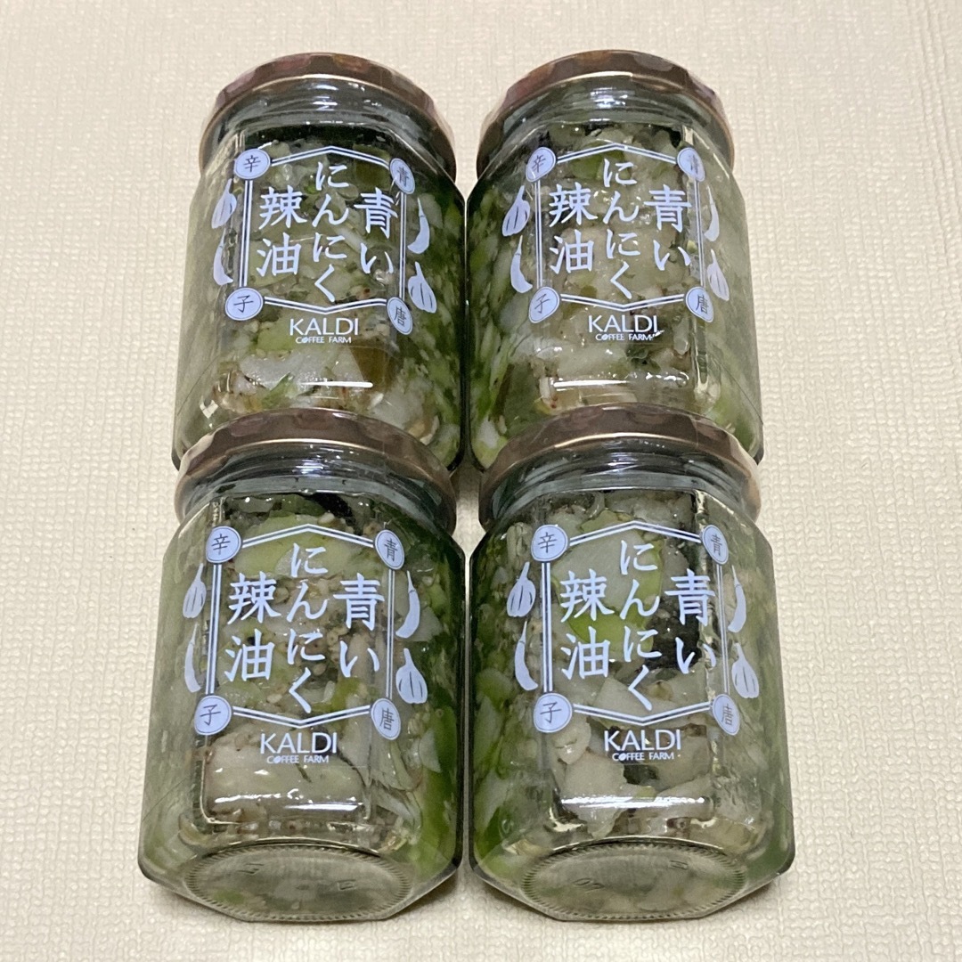 KALDI(カルディ)のカルディ 入手困難 青いにんにく辣油 4個 食品/飲料/酒の加工食品(缶詰/瓶詰)の商品写真