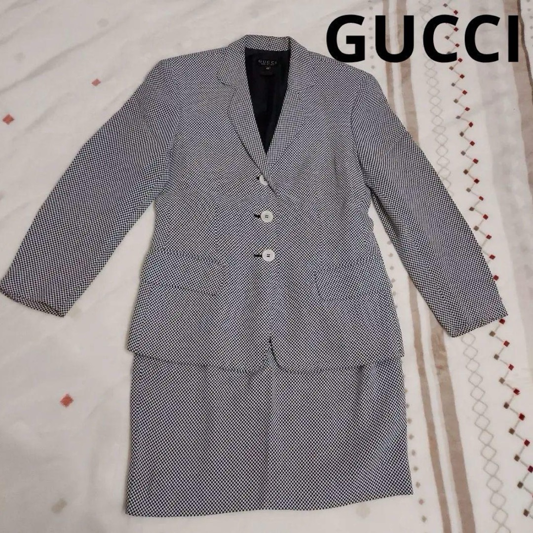 Gucci(グッチ)のGUCCI レディース スーツ 上下 ⚠️値下げ不可⚠️ レディースのフォーマル/ドレス(スーツ)の商品写真