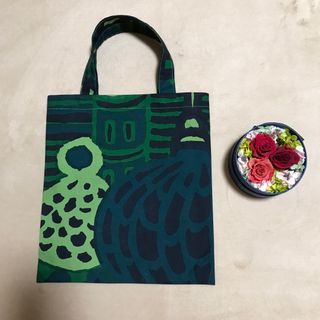 marimekko - マリメッコ    生地　ハンドメイド　クミセバ　グリーン　A4封筒対応トート