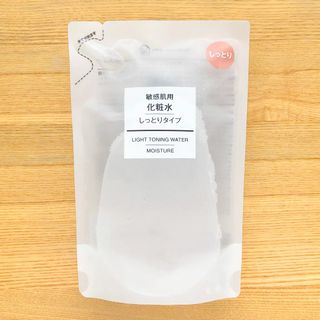 ムジルシリョウヒン(MUJI (無印良品))の無印良品　化粧水　敏感肌用　しっとりタイプ　詰め替え　リフィル　200ml(化粧水/ローション)